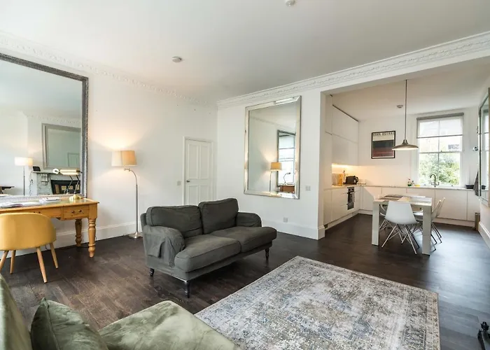 Stylish 2 Bedroom At Hammersmith